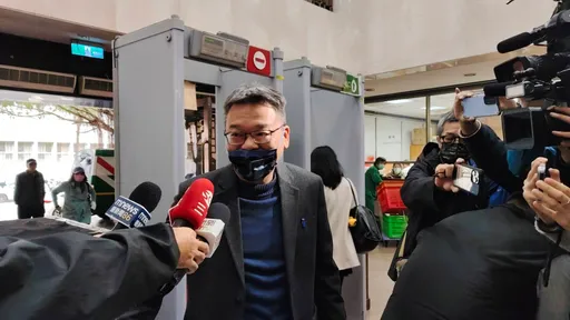 柯文哲政治獻金假帳案將偵結 北檢傳前心腹、黑柯名嘴張益贍作證