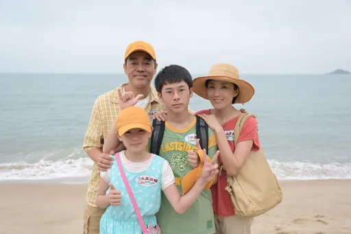 劉青雲上街買菜沒人認出 「兒子」被說撞臉許光漢