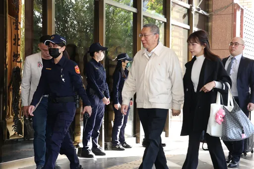 北院重開羈押庭　柯文哲14:44分穿白夾克抵達