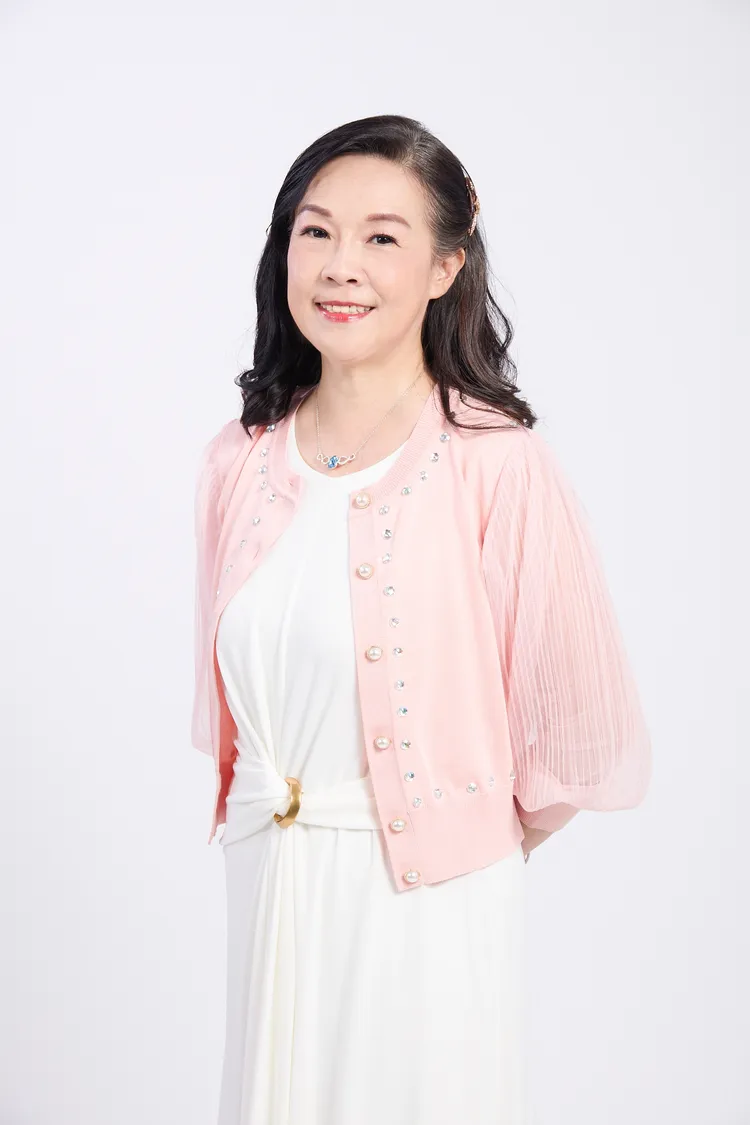 民歌五十演唱會-胡藝芬。中華音樂人交流協會提供