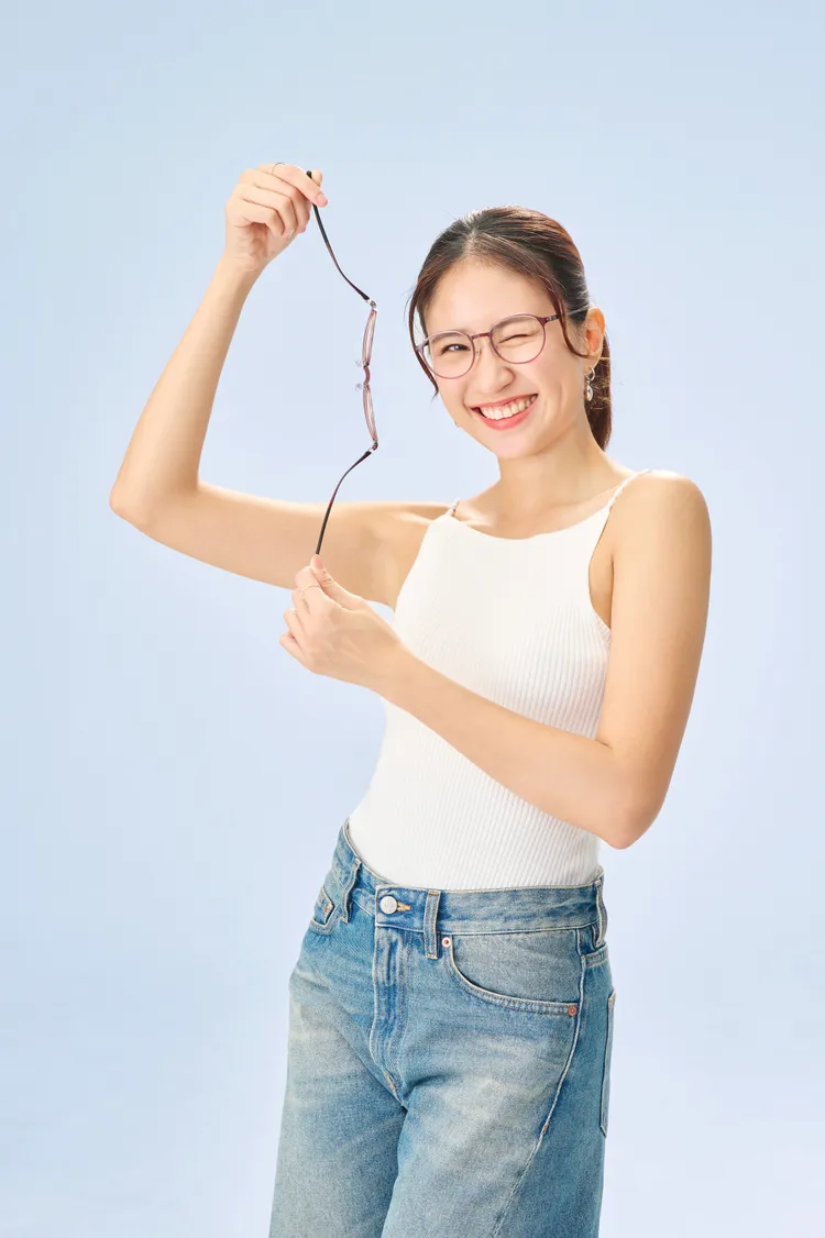 9m88相當喜愛AIR Ultem系列戴起來輕盈與自在感。品牌提供