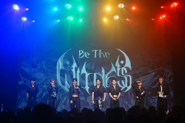 ALL(H)OURS由日本成員Masami（左起）、Minje、Xayden、隊長Kunho、Youmin、ON:N、Hyunbin組成。ONINN ASIA提供