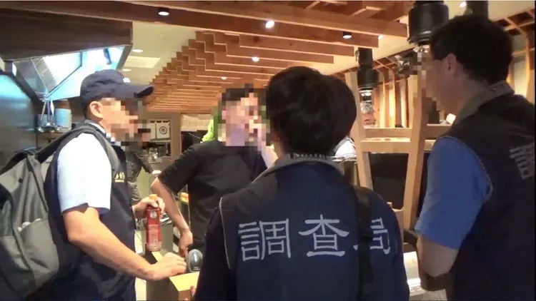 檢察官指揮調查局等單位到「和牛EMPEROR」餐廳搜索。檢方提供