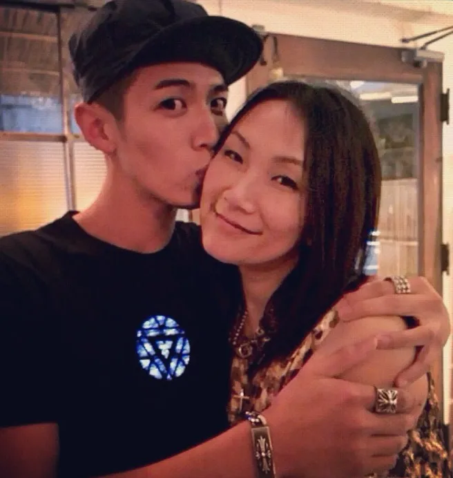 柯震東媽媽意外撞臉蕭亞軒。翻攝柯震東IG