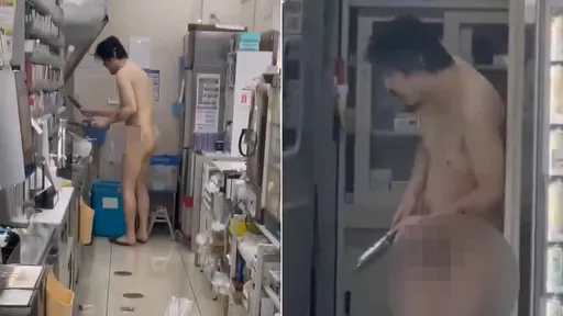 嚇人!裸男持刀逛超商「隨手亂砍」 店員顧客急逃報警