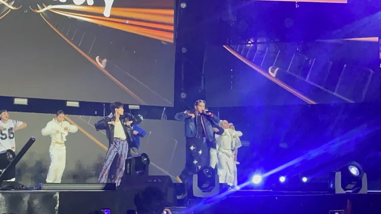 原子少年 Saturnday燃爆揭開序幕。張沛森攝