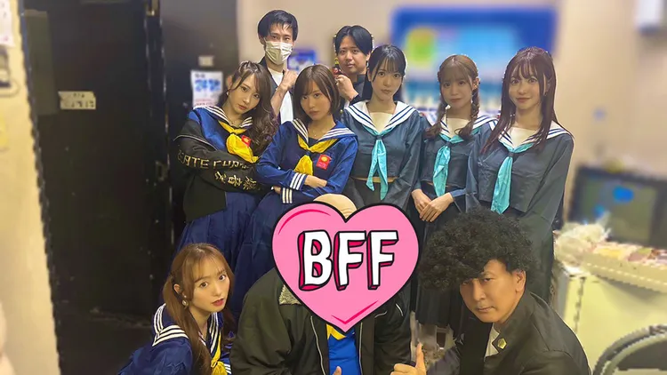 白石茉莉奈分享活動照片時讓本鄉愛露臉。翻攝自白石茉莉奈X