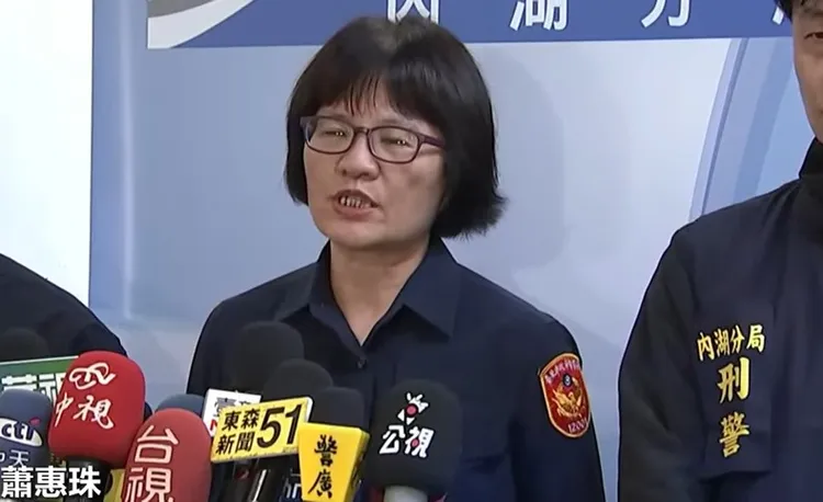 內湖分局長蕭惠珠親上火線說明。翻攝畫面