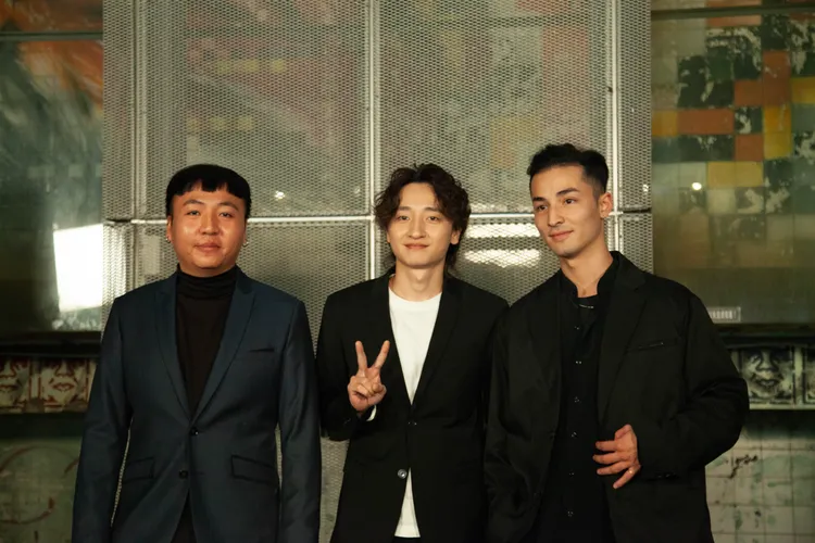 演員尤勝鋒（左起）、林政勳、王孝元分享拍攝幕後花絮。張作驥電影工作室提供
