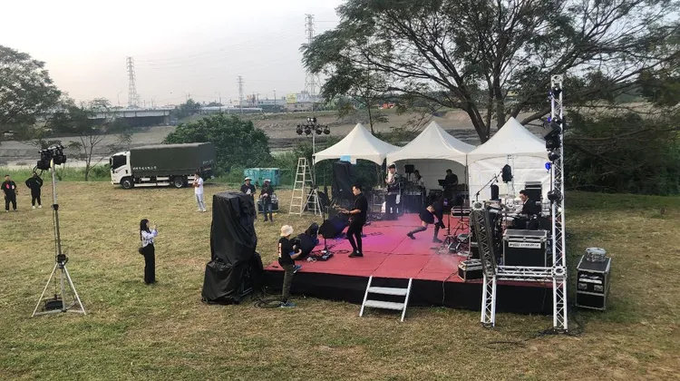 屏東「潮人音樂祭」在潮州大橋河堤舉辦。翻攝臉書社團「屏東縣潮州鎮」