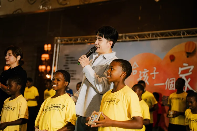 期盼透過歌聲號召更多人一同做公益。葡萄長文創工作室提供