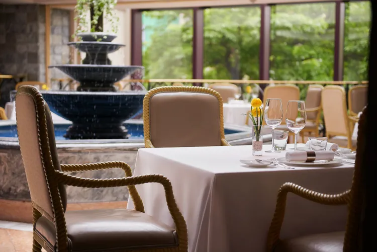 寶艾西餐廳將推出法式海陸雙饗搶攻跨年商機。台北君悅提供