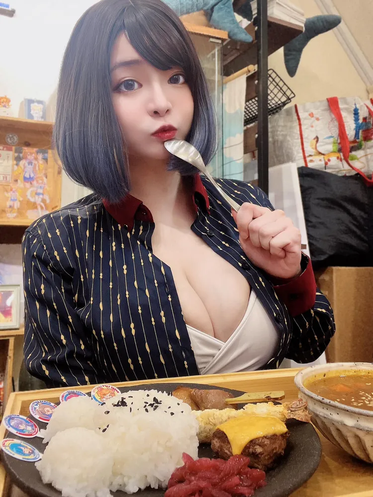 郭鬼鬼身材火辣，臉書、IG吸粉破百萬，這次不賣性感宣導反詐。取自郭鬼鬼粉絲專頁