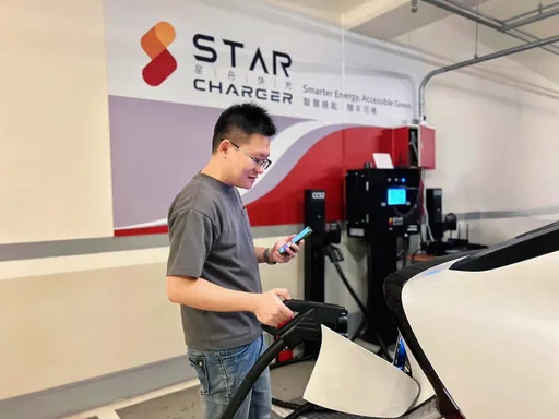 泓德能源宣布Uber合作車隊駕駛充電優惠 響應低碳運輸發展