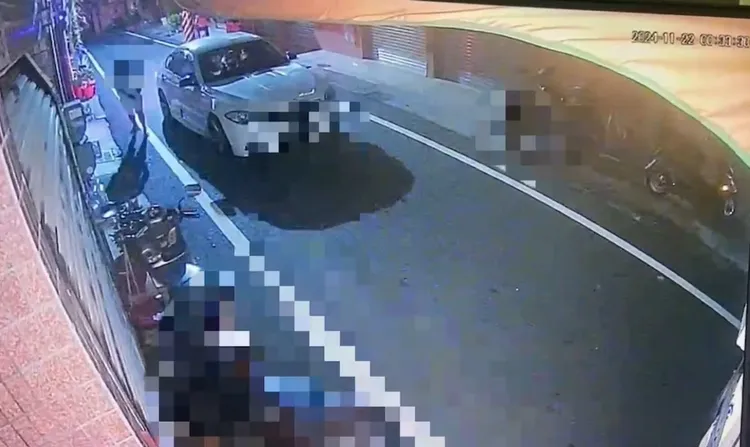 賴男下車後先入內探查狀況，隨後進入並開槍射擊，釀1死2傷慘劇。翻攝照片