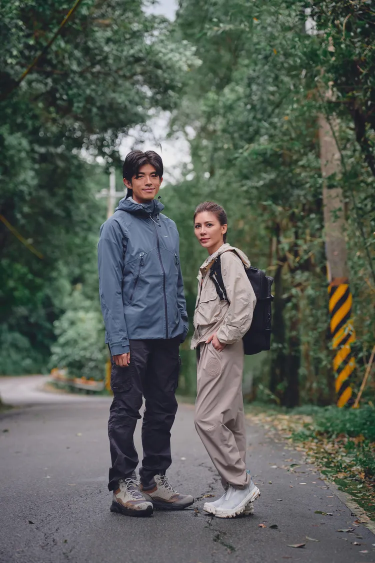 艾怡良MV找來「暖男擔當」梁正群飾演男友。環球音樂提供