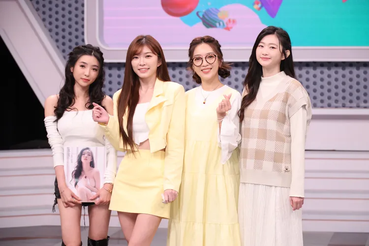 安于晴（左起）、林穎樂、貝童彤、晏柔中等今天一起錄影。攝影中心攝