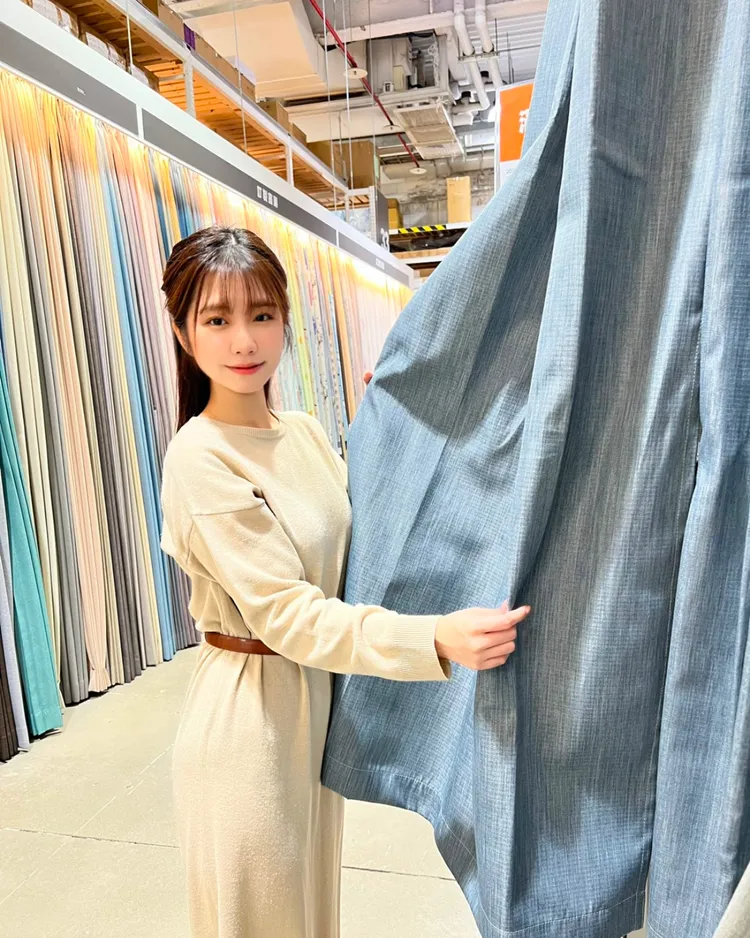 特力屋建議冬季窗簾挑選有厚度布質窗簾，具有較良好的保溫作用。業者提供