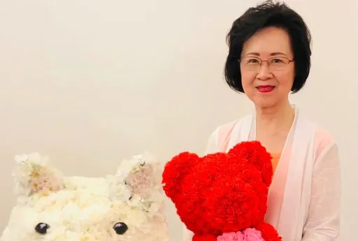 瓊瑤寫給平鑫濤情書被正宮看到!元配簽字離婚聽老公說「她比較軟弱」儍眼