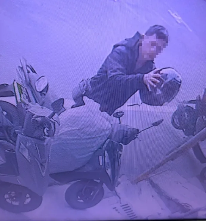 監視器拍下吳男車牌與長相。翻攝自汐止聯盟