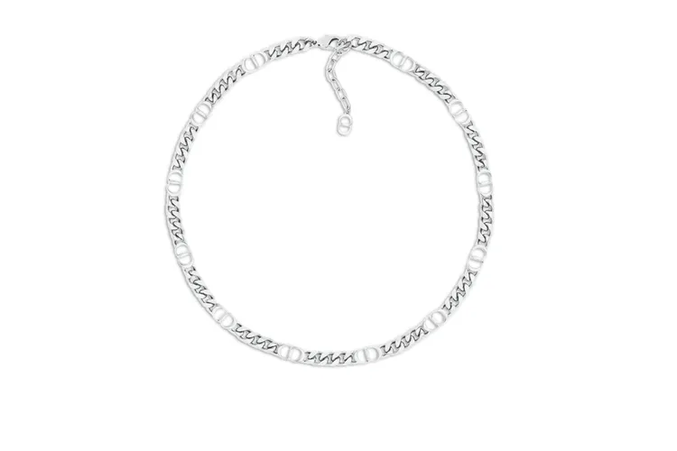 CD Icon頸鍊，2萬7500元。品牌提供