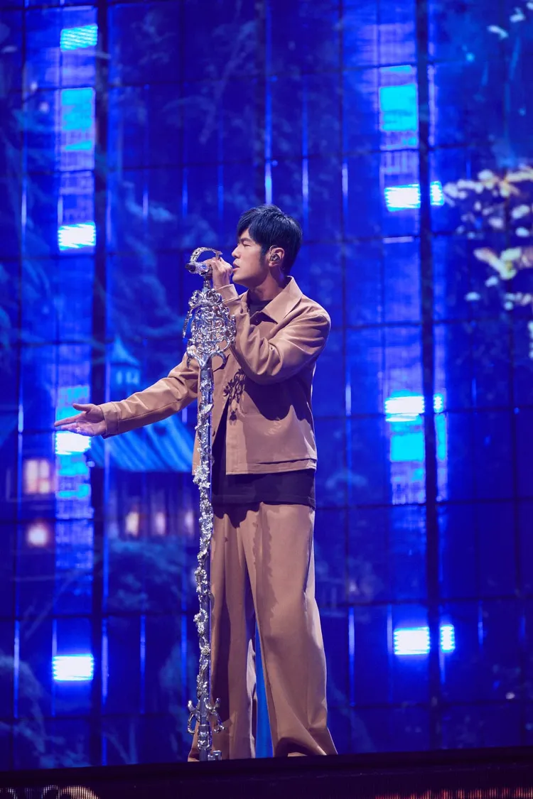 周杰倫在大巨蛋連唱4日，都有DIOR服裝相伴。品牌提供