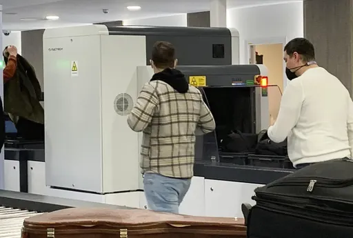 安檢掃描儀不安全　波蘭機場將棄用中企同方威視掃描儀　