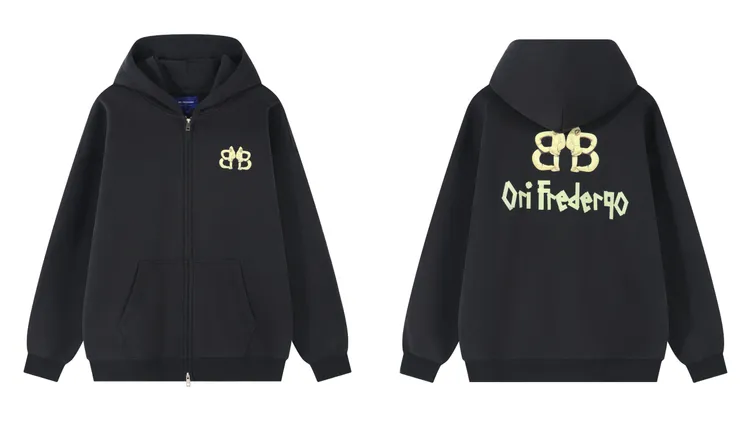 ORI FREDERIQO經典翻玩內刷毛連帽外套，7359元。品牌提供