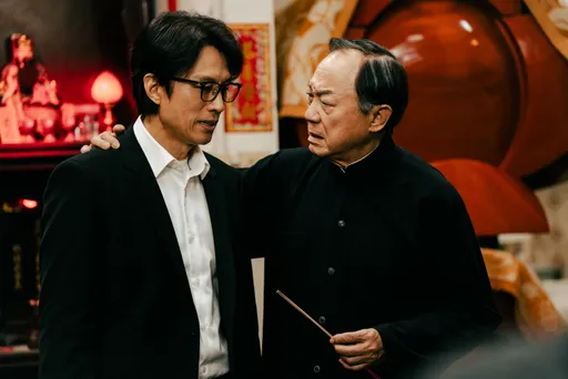 票房奇迹!《破·地狱》香港吸金4.8亿破纪录 周润发也朝圣
