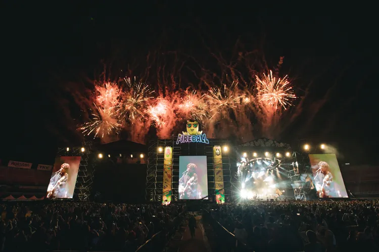 滅火器謝幕煙火璀璨。圖／夥球擊提供