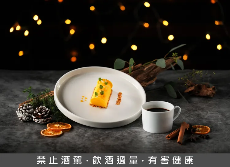 聖誕原木蛋糕／香料熱紅酒。業者提供