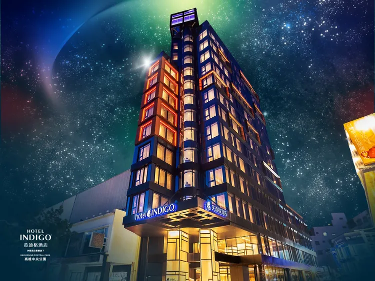 高雄中央公園英迪格酒店歡慶週年。業者提供