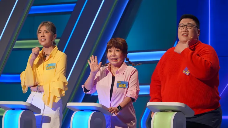 萁媽狂叮嚀黃鐙輝賽前要多看台語台節目。公視台語台提供