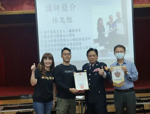 全國首支「交通服務隊」　文山二國小完成專業培訓 