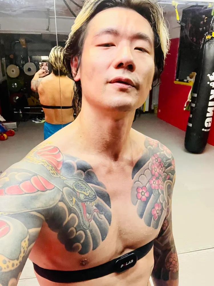 金剛刀曾連贏127場的地下格鬥比賽。翻攝金鋼刀臉書。