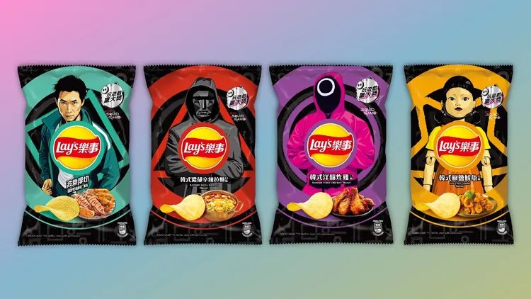 「樂事」與Netflix《魷魚遊戲2》推出期間限定聯名口味：韓式濃郁辛拉麵、韓式椒鹽魷魚、韓式洋釀炸雞與波樂厚切碳烤海鮮，將於2025/1/1起獨家登場。業者提供