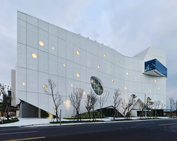 「屏東縣王船文化館」外觀。屏東縣府文化處提供