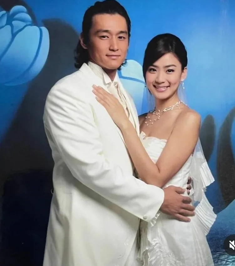 洪小鈴（右）和星張天霖17年前就是螢幕情侶，如今喜事成真。翻攝洪小鈴IG