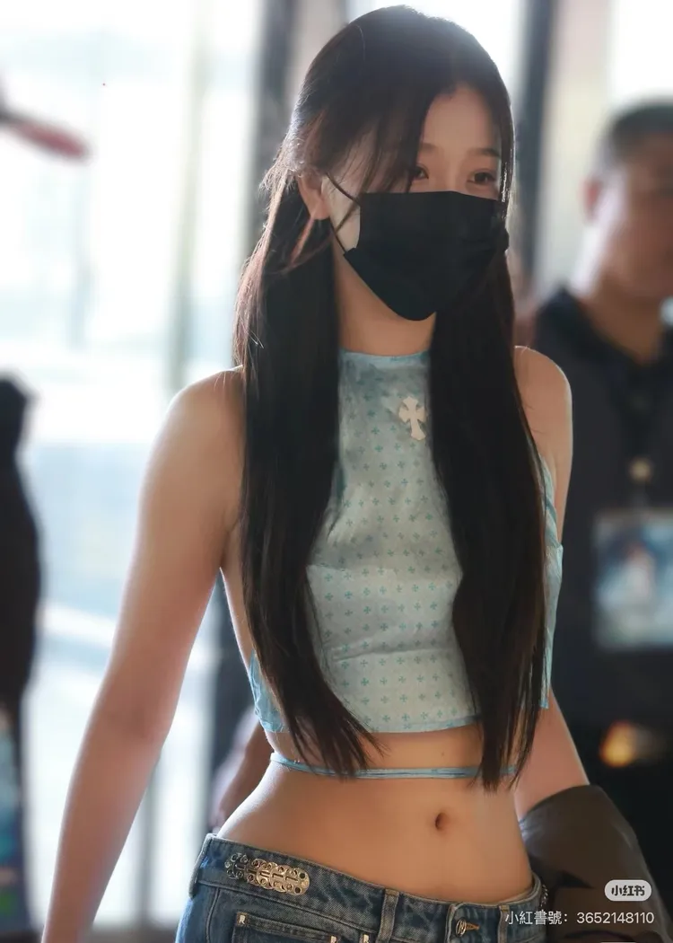虞書欣擁有超狂腰臀比。翻攝小紅書
