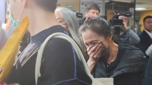 應曉薇交保撤銷!哭喊冤無用 高院證實「持有另一外國護照」