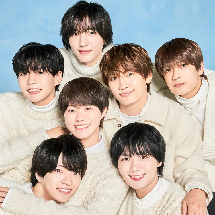 浪花男子接棒獻唱主題曲《勇氣100%》，上周末來台首度表演，藤原丈一郎（後排右二）、大西流星（前排右）還擔任配音工作。星達拓STARTO娛樂提供