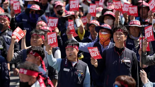 民怨沸騰!韓國最大工會組織宣布:尹錫悅下台前無限期罷工