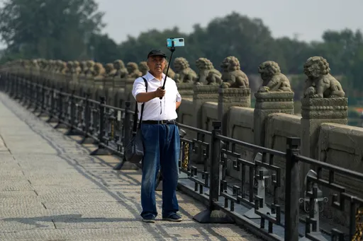 「敏感時刻」中國開放日本人免簽 前外交官驚呼:前所未聞
