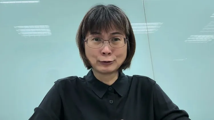 吳姓公務員輕生亡，謝宜容拍片道歉。翻攝自eiuwfh YouTube