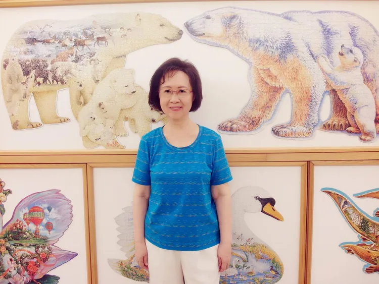 瓊瑤擁有不少著作，是一代言情小說巨擘。翻攝自瓊瑤臉書