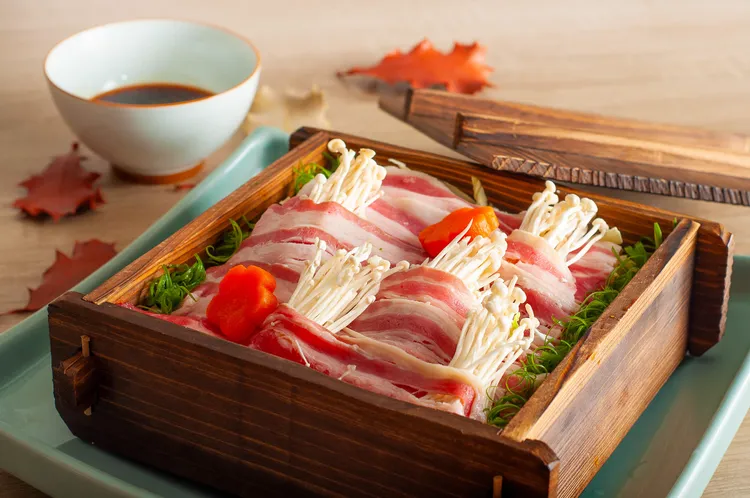 「旨味交響 日式蒸物」，以傳統的手法料理食材，品嚐原味食材共譜的滋味。業者提供