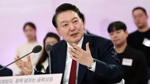 韓國戒嚴「給了對付國會亂象強有力的示範」　名嘴挨轟後這樣說