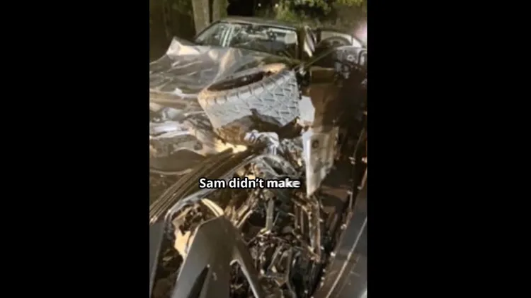 肇事女子科莫羅斯基以105公里時速行駛撞上高爾夫球車後破損狀況。翻攝自X@MarkWiseStar