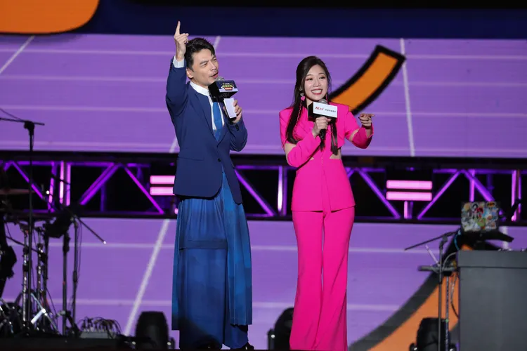 晚會由阿Ken與蔡尚樺攜手主持。市府提供