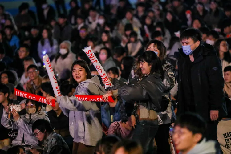 台中跨年現場氣氛熱烈。市府提供
